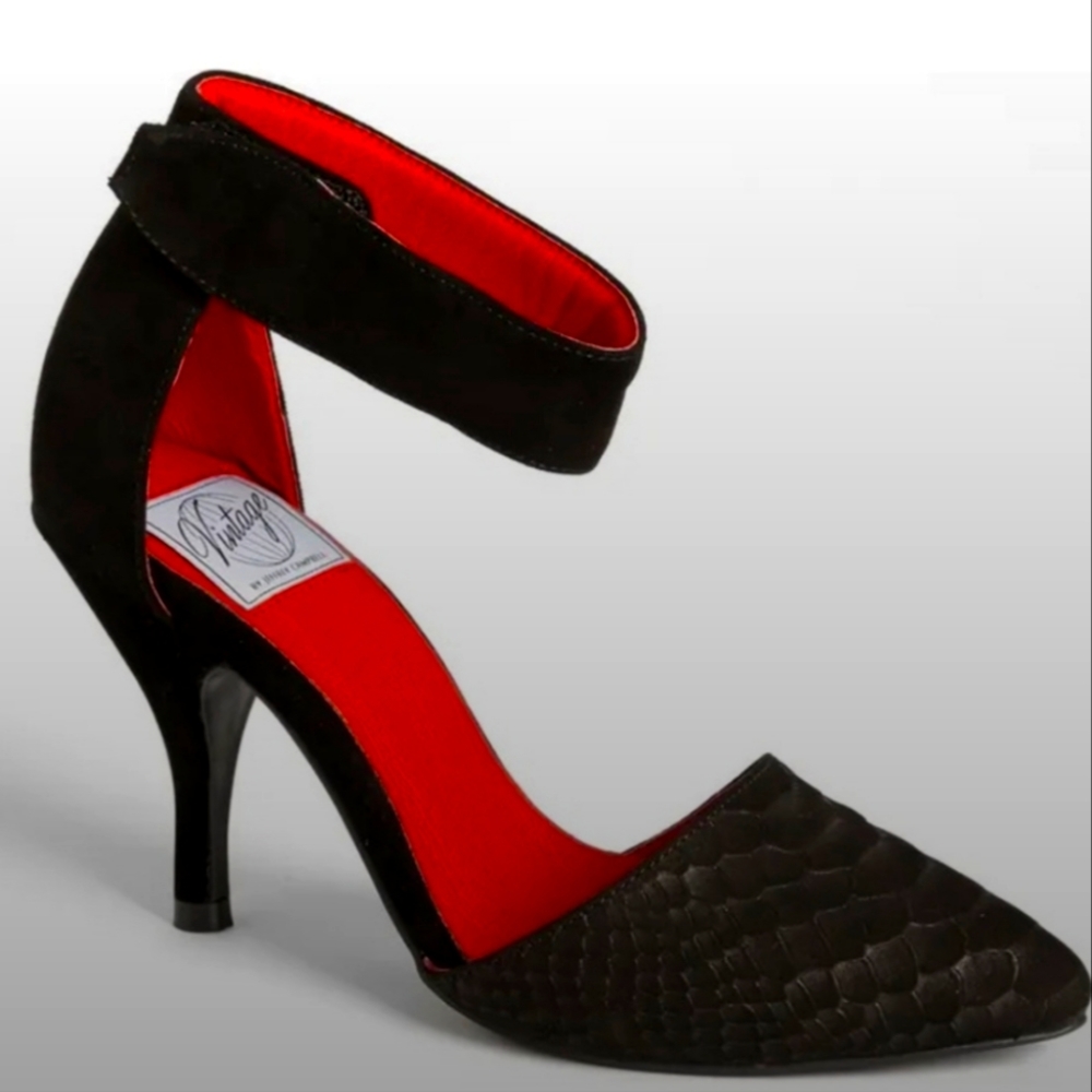 🌟 NWT Vintage by Jeffrey Campbell Bridges Pump - Retro Glamour! 🌟